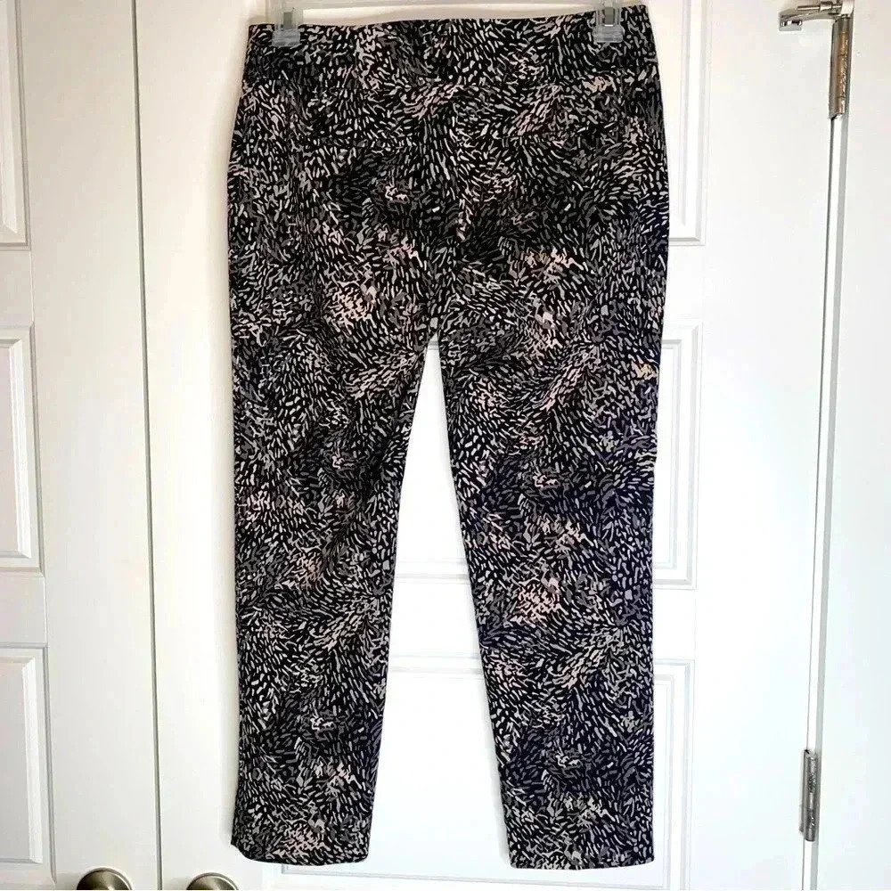 Loft Zip Front Pants Size 4 🥰 - Picture 5 of 10